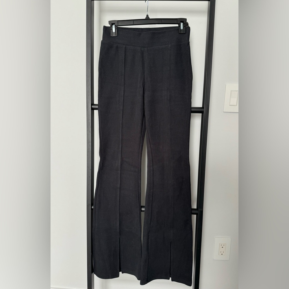 Forever 21 Charcoal Gray Flare Knit Pants Small